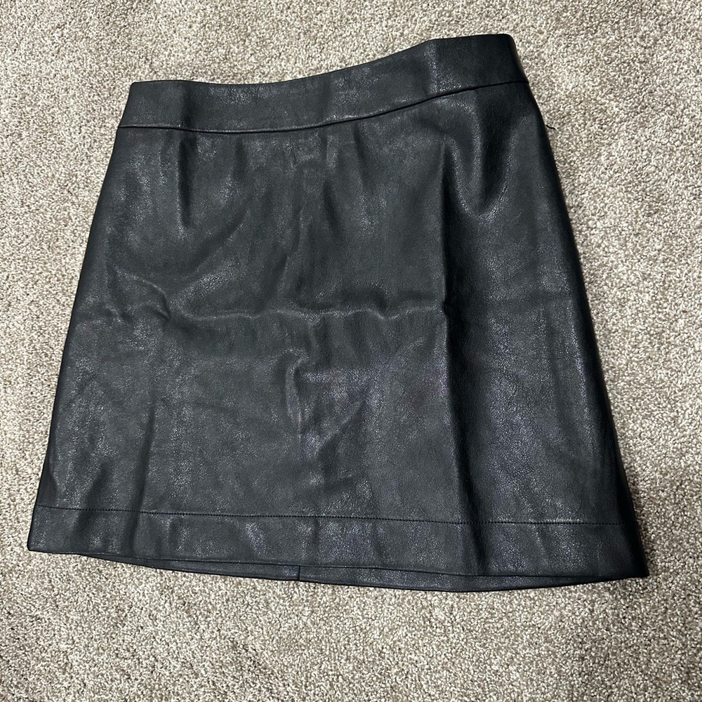 NWT J CREW Factory Faux Leather Mini A-Line Skirt Women's Size 10 Black NEW